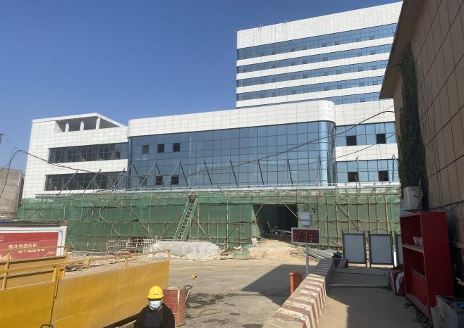 济南市钢城区中医医院建设项目社会稳固危害评估正在举行中...